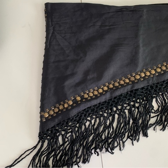 Nalini Black Silk Tie Around Top W/ Medal Embellishments One Size - Picture 10 of 14